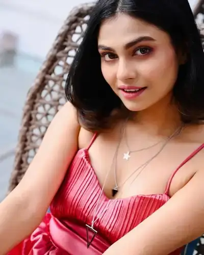 Call Girls Service in Vilathikulam